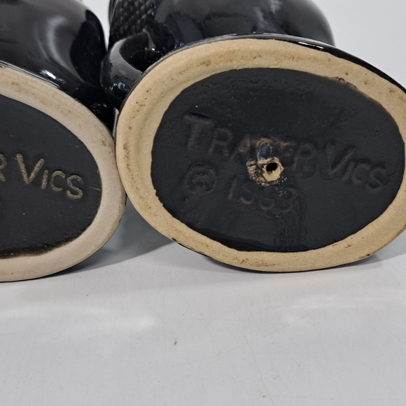 Vintage 1963 Trader Vics Grog Tiki Mugs Set Of 2 6" Tall, Black - Picture 5 of 6